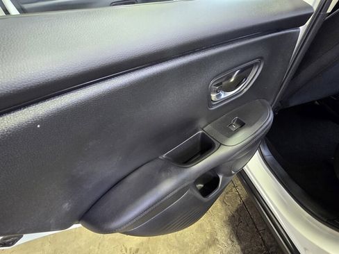 Used 2024 Honda HR-V LX image 24