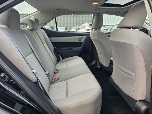 Used 2014 Toyota Corolla LE image 13