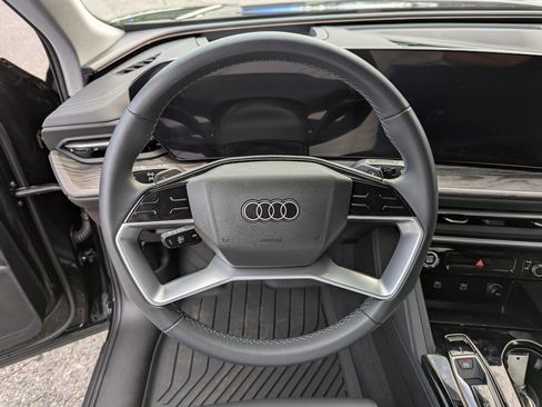 Used 2025 Audi Q5 Premium Plus AWD/4WD image 16