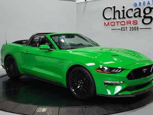 Used 2019 Ford Mustang GT Premium w/ GT Performance Package RWD image 2