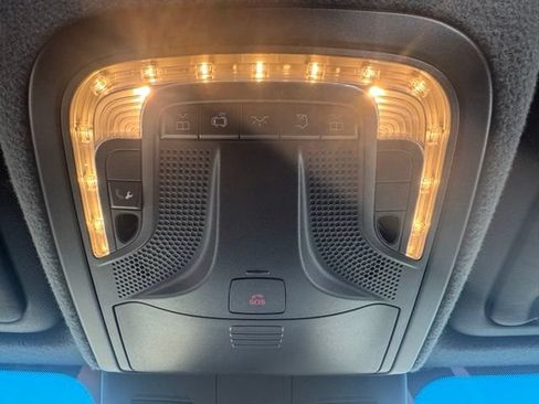 Used 2023 Mercedes-Benz Sprinter 2500 w/ Acoustic Package image 15