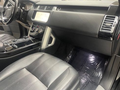 Used 2017 Land Rover Range Rover HSE AWD/4WD image 22