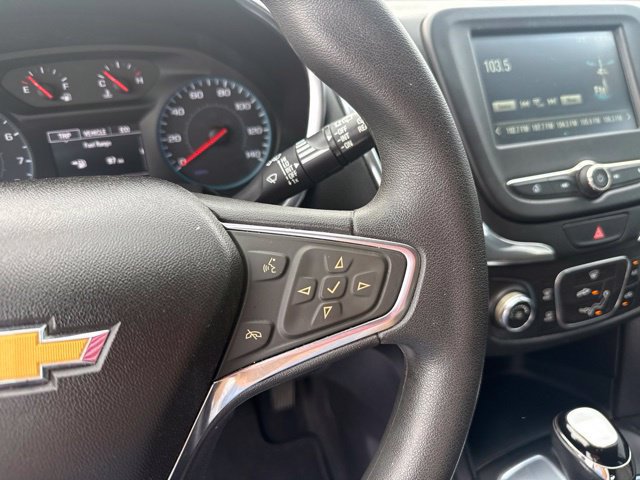 Used 2018 Chevrolet Equinox LT FWD image 18