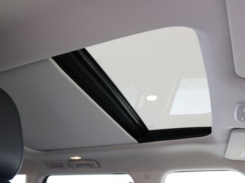 Certified 2025 INFINITI QX80 Luxe image 44