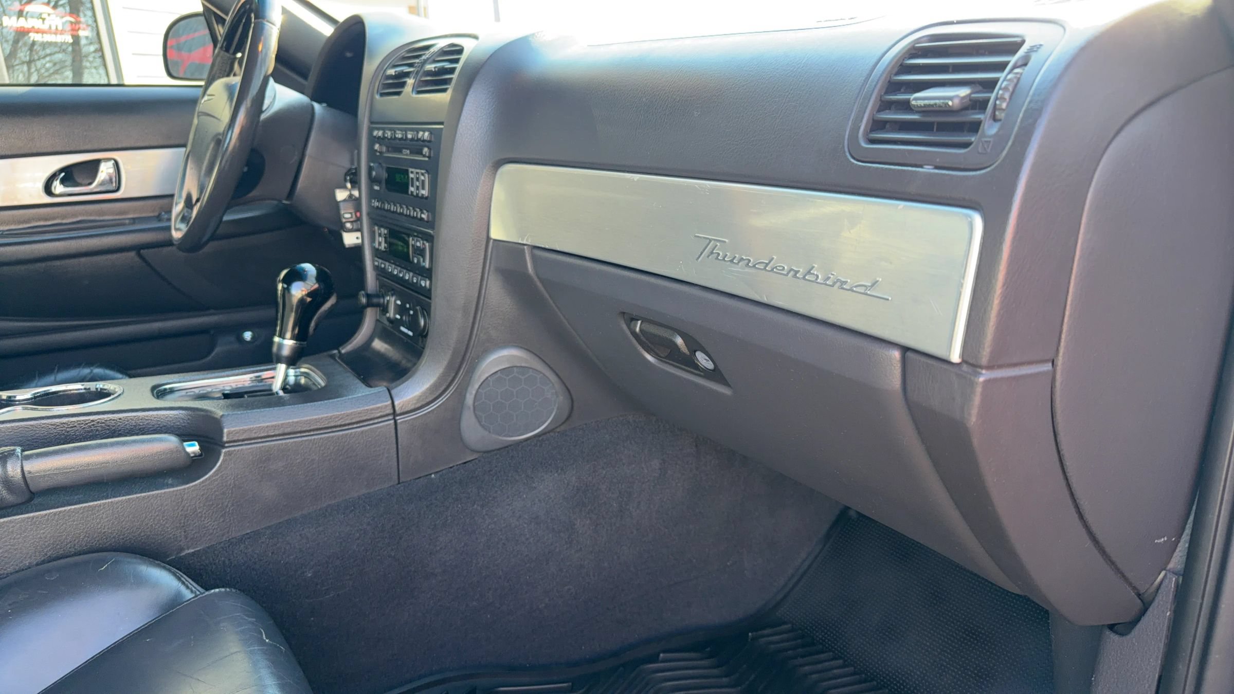 Used 2002 Ford Thunderbird RWD image 25