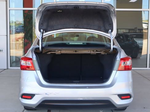 Used 2019 Nissan Sentra S FWD image 7