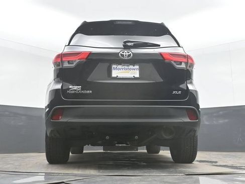 Used 2019 Toyota Highlander XLE FWD image 50