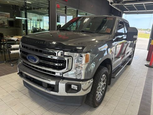 Used 2022 Ford F250 Lariat w/ FX4 Off-Road Package AWD/4WD image 1