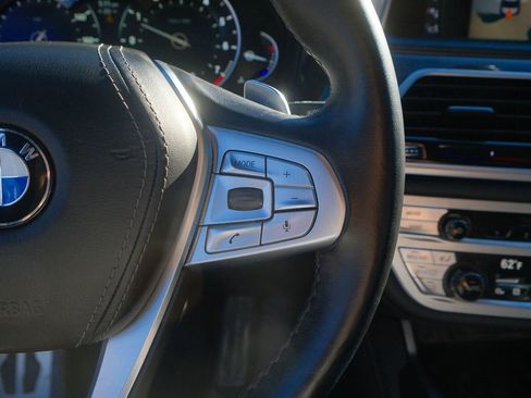 Used 2019 BMW 750i 750i MSport image 18