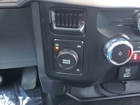 Certified 2022 Ford F150 XLT w/ Equipment Group 302A High image 26