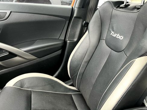 Used 2015 Hyundai Veloster Turbo w/ Option Group 04 image 18