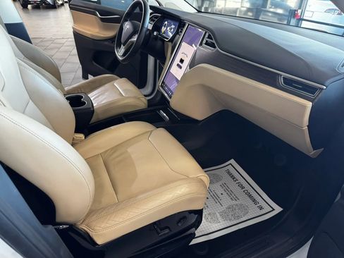 Used 2016 Tesla Model X 90D AWD/4WD image 12