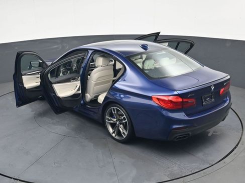 Used 2020 BMW M550i xDrive w/ Premium Package AWD/4WD image 37
