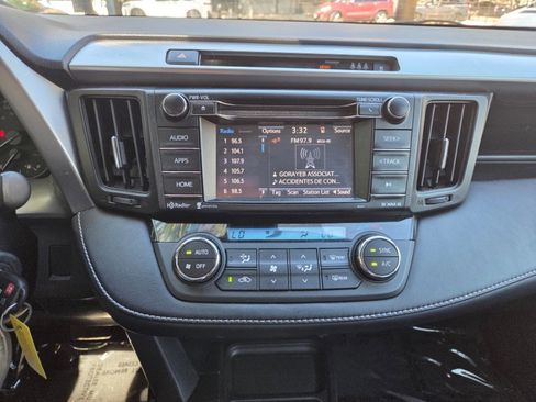 Used 2017 Toyota RAV4 XLE w/ Plus Special Value Package AWD/4WD image 10