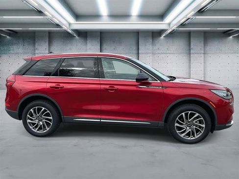 Certified 2021 Lincoln Corsair AWD w/ Equipment Group 101A image 3