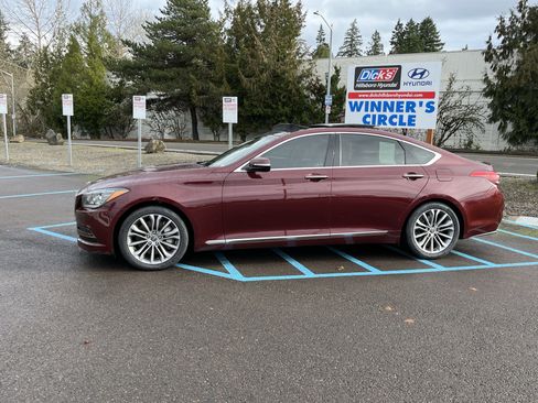 Used 2015 Hyundai Genesis 3.8 w/ Option Group 03 image 2