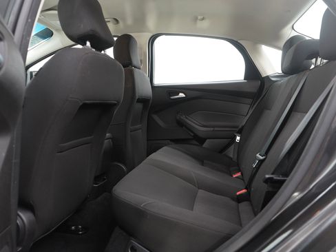 Used 2015 Ford Focus SE image 17