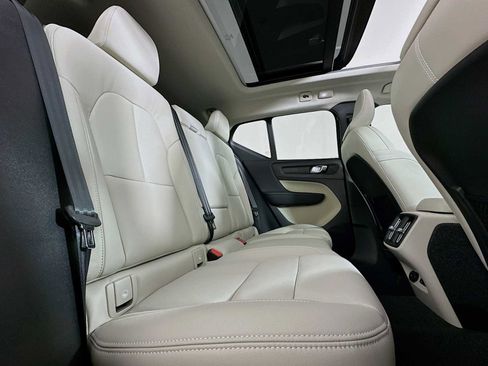 New 2026 Volvo XC40 B5 Ultra w/ Climate Package image 26