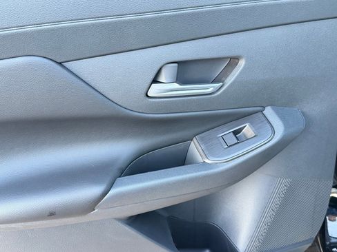 New 2026 Nissan Sentra SR w/ SR Premium Package image 19