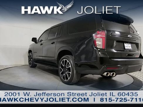 Used 2023 Chevrolet Suburban RST w/ Sport Performance Package AWD/4WD image 6