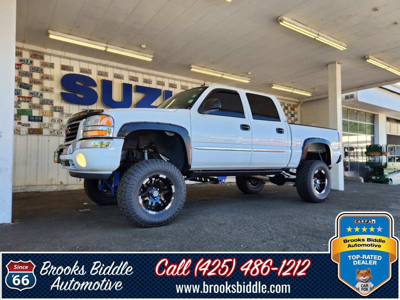 Used 2005 GMC Sierra 1500 SLT w/ Light Duty Power Package AWD/4WD image 1