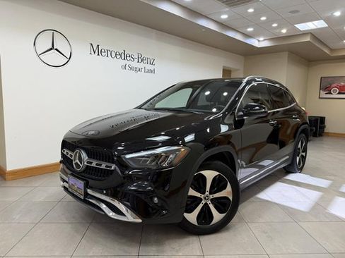Used 2025 Mercedes-Benz GLA 250 image 1