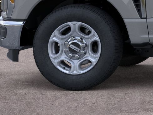 New 2026 Ford F350 XLT w/ 360-Degree Camera Package RWD image 19