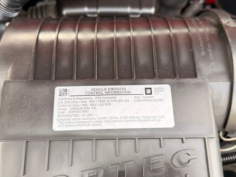 Used 2018 Chevrolet Express 3500 w/ Power Convenience Package RWD image 26