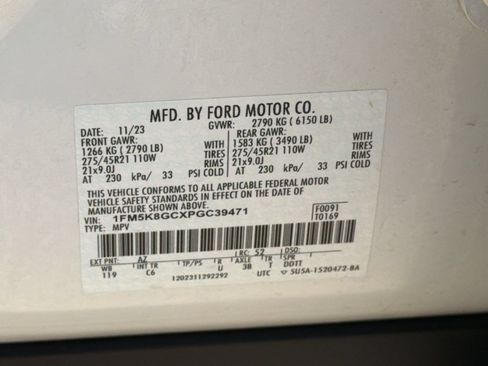 Used 2023 Ford Explorer ST w/ Equipment Group 401A AWD/4WD image 26