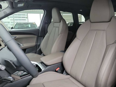 Certified 2025 Audi Q5 Premium Plus AWD/4WD image 22