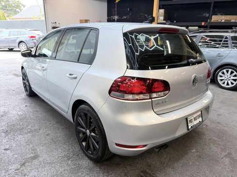 Used 2013 Volkswagen Golf TDI FWD image 5