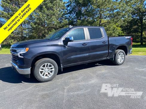 Used 2024 Chevrolet Silverado 1500 LT AWD/4WD image 3