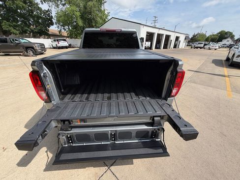 Used 2025 GMC Sierra 1500 Elevation AWD/4WD image 34