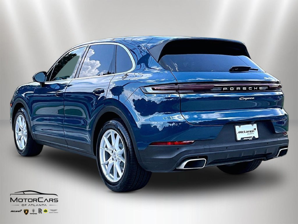 Used 2026 Porsche Cayenne AWD/4WD image 10