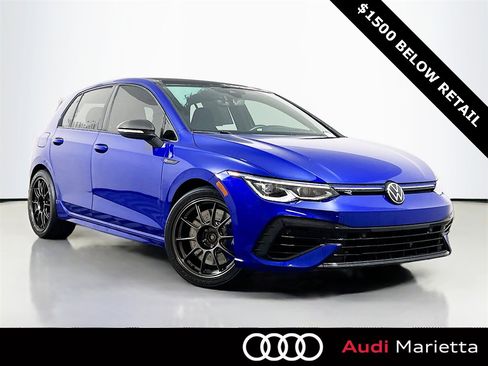 Used 2024 Volkswagen Golf R image 1