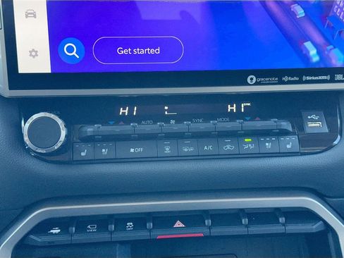 Used 2024 Toyota Tundra Limited image 19