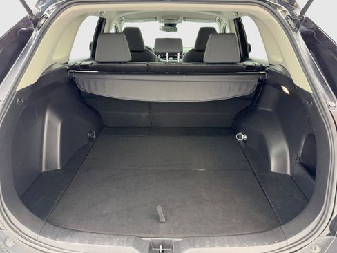 Used 2022 Toyota RAV4 XLE image 47