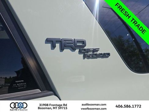 Used 2022 Toyota 4Runner TRD Off-Road AWD/4WD image 7