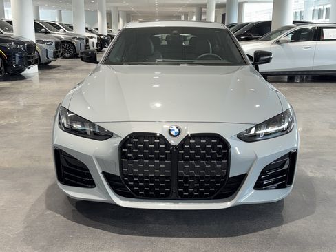 New 2026 BMW 430i w/ M Sport Package RWD image 2