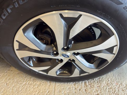 Used 2020 Subaru Outback Limited image 36