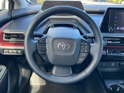 Certified 2026 Toyota Prius Plug-In Hybrid FWD image 23