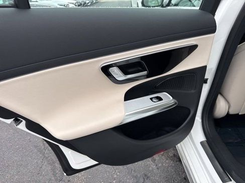 New 2025 Mercedes-Benz E 350 4MATIC Sedan image 15