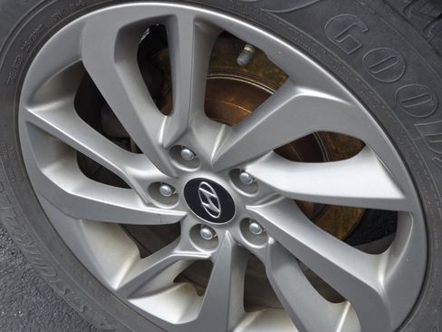 Used 2018 Hyundai Tucson SEL image 17