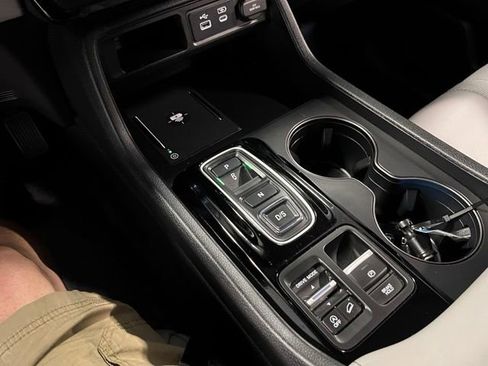 Used 2023 Honda Pilot EX-L image 28