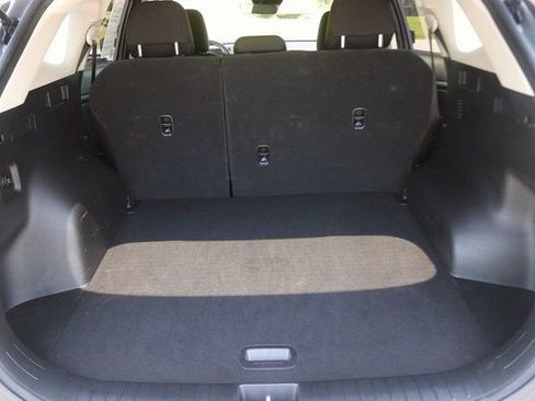 Used 2024 Kia Sportage LX image 15