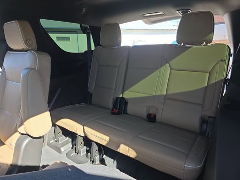 Used 2021 Chevrolet Tahoe Premier image 28