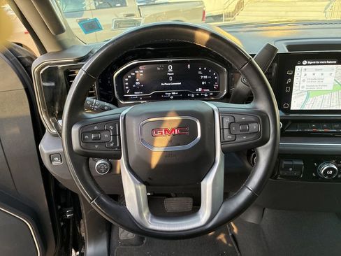 Used 2025 GMC Sierra 1500 SLT AWD/4WD image 23
