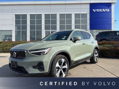 Certified 2023 Volvo XC40 B5 Plus w/ Climate Package