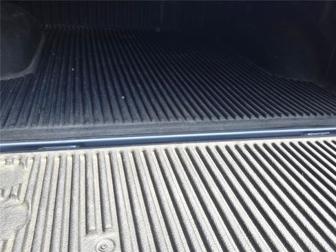 Used 2022 RAM 1500 Big Horn AWD/4WD image 16