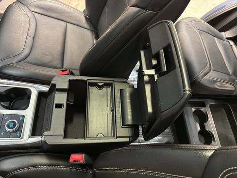 Used 2020 Ford Explorer ST w/ ST Street Pack image 21